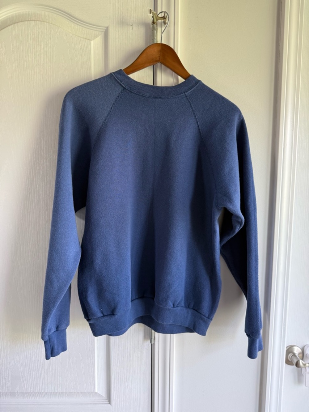 Tultex vintage Navy Crewneck Sweatshirt with Light Blue Maine Graphic - Picture 7 of 9